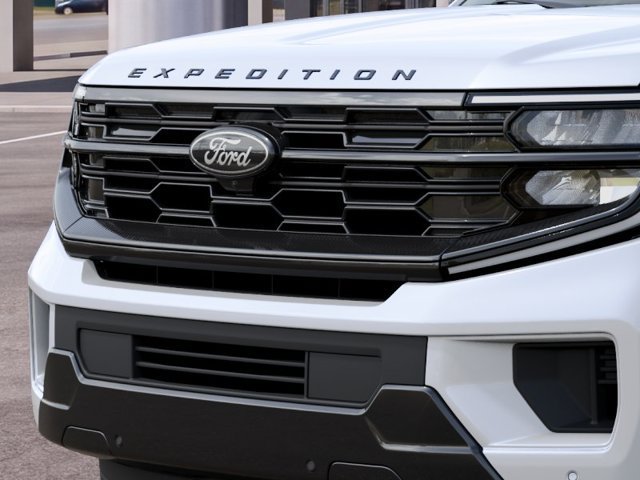 New 2027 Ford Expedition Platinum w/ Stealth Appearance Package RWD image 17