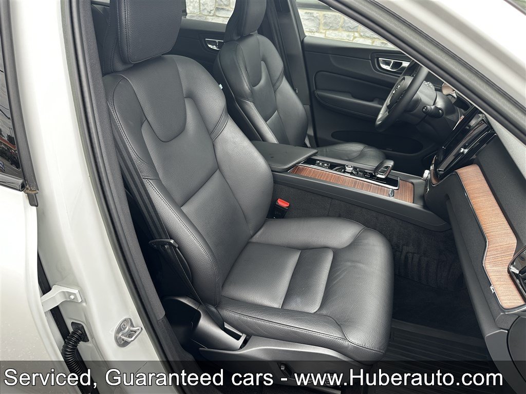 Used 2023 Volvo XC60 B5 Plus w/ Protection Package Premier AWD/4WD image 18