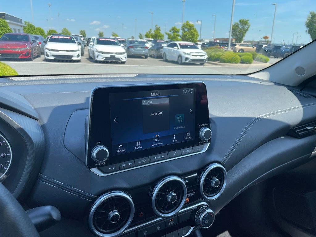 Used 2025 Nissan Sentra SV FWD image 15