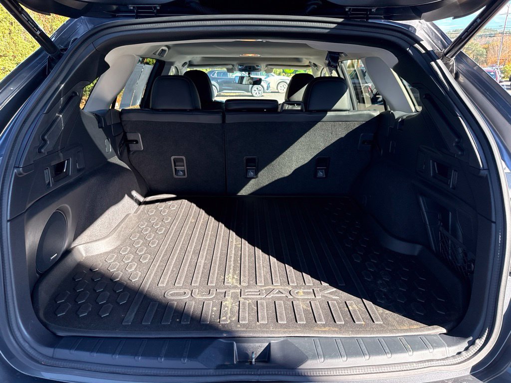 Used 2020 Subaru Outback Limited AWD/4WD image 12