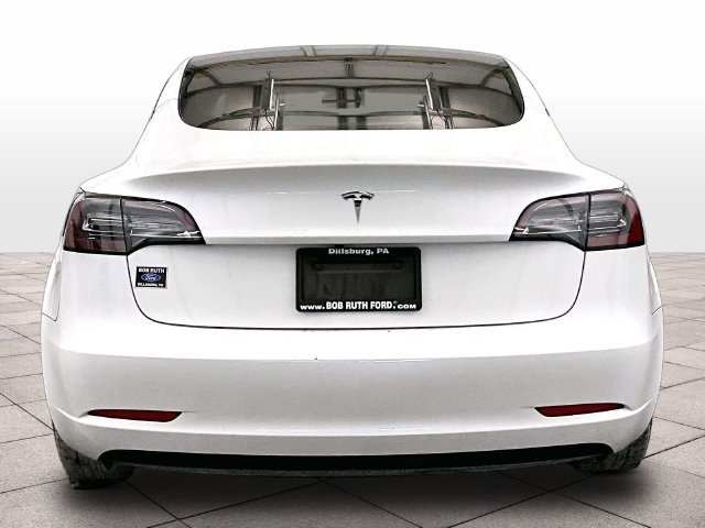 Used 2023 Tesla Model 3 Standard Range RWD image 4