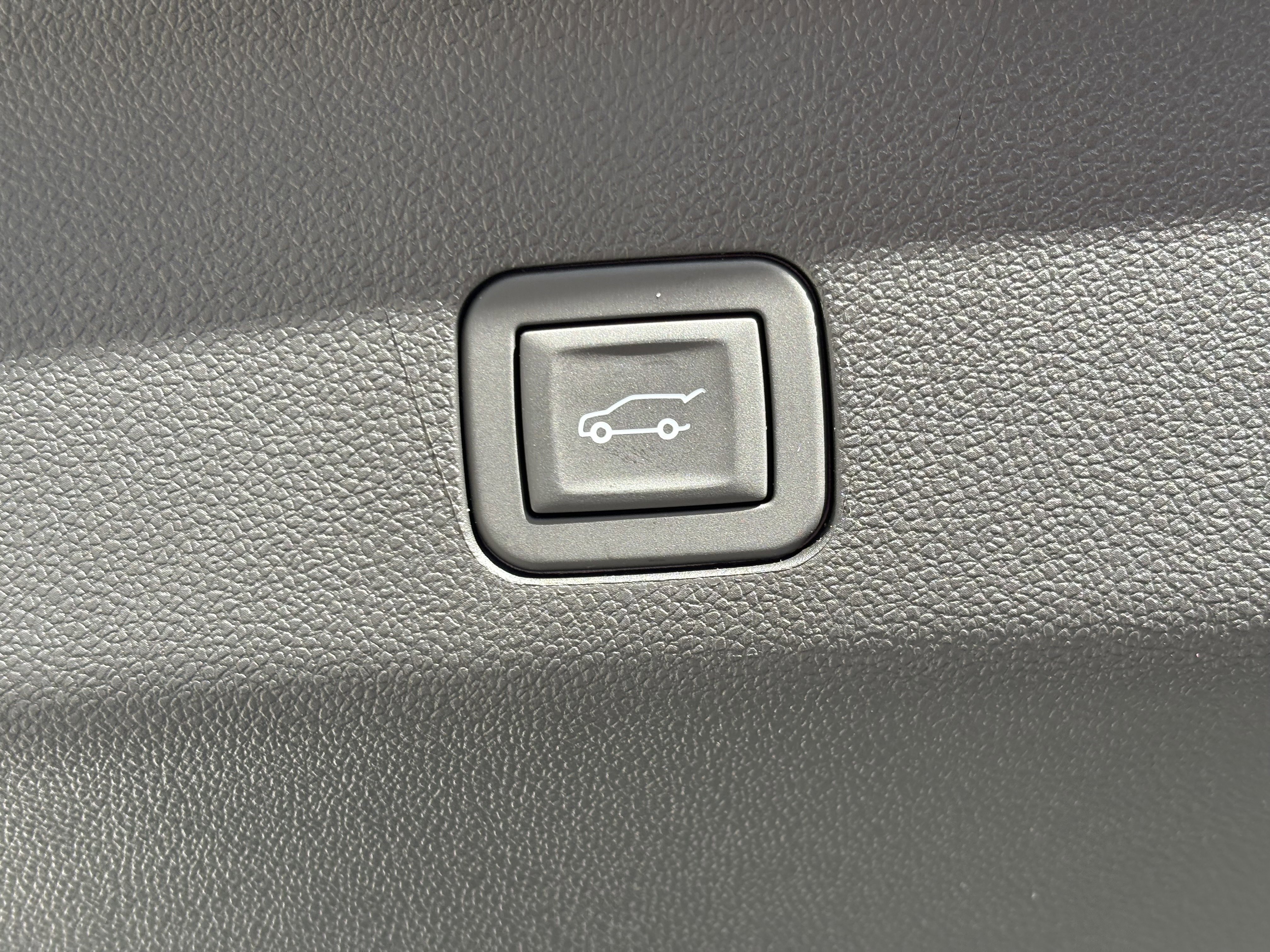 New 2026 Cadillac Escalade Platinum Sport image 11