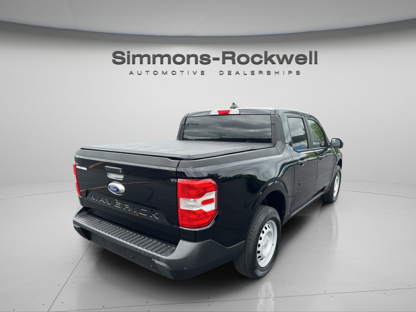 Used 2022 Ford Maverick XL FWD image 5