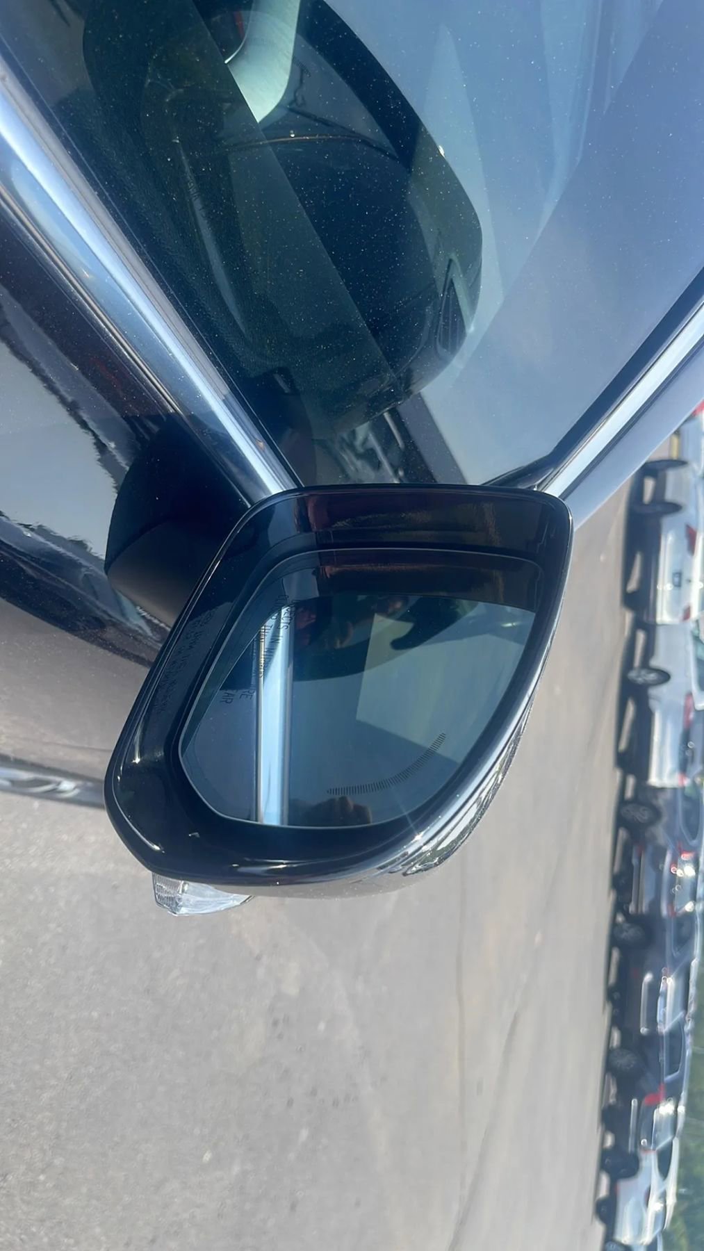Used 2020 Volvo XC60 T5 Momentum FWD image 24