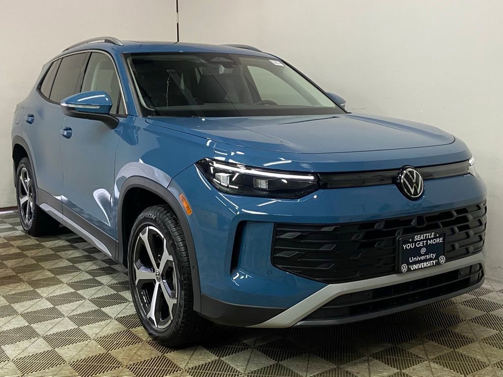 New 2026 Volkswagen Tiguan SE