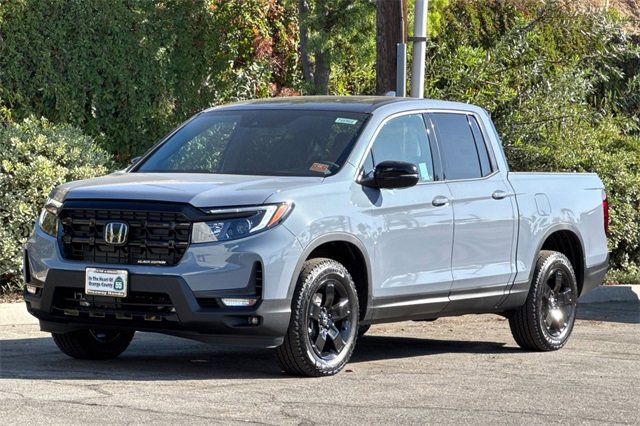New 2026 Honda Ridgeline Black Edition image 8