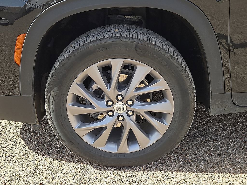 Used 2025 Buick Enclave Preferred image 10