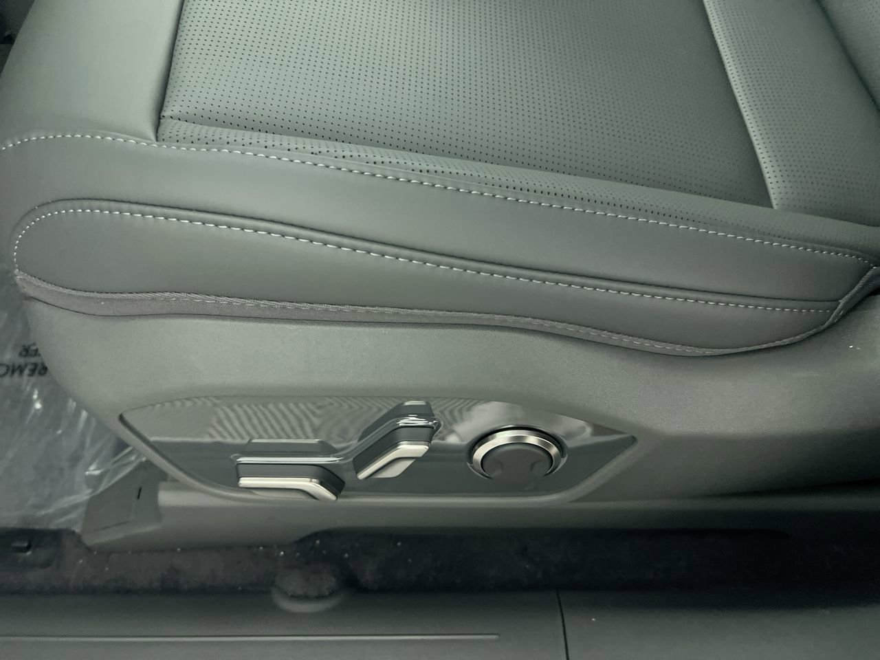 New 2026 Kia EV9 Light image 15