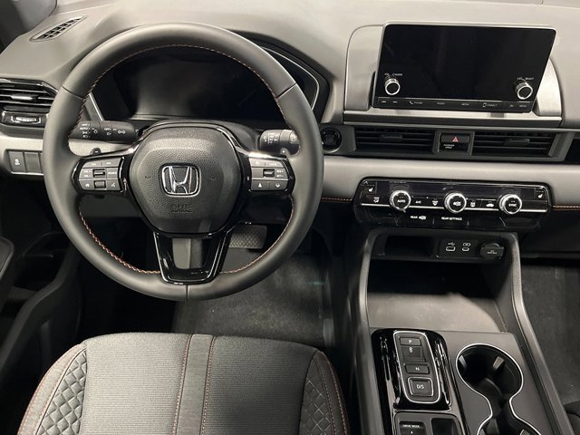 New 2025 Honda Pilot Sport image 13