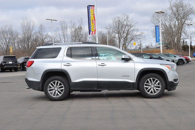 Used 2018 GMC Acadia SLE w/ Driver Alert Package I image 2