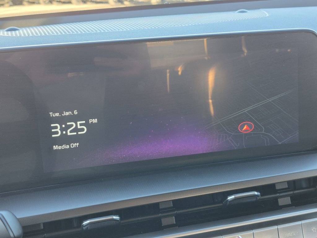 Certified 2025 Kia Telluride S image 21