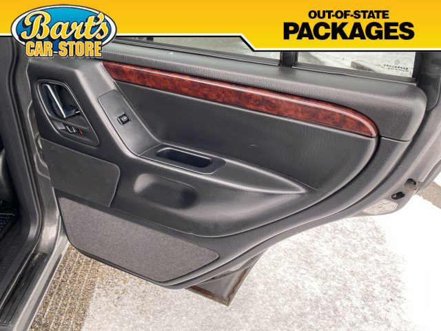 Used 2004 Jeep Grand Cherokee Limited w/ Trailer Tow Group IV image 8