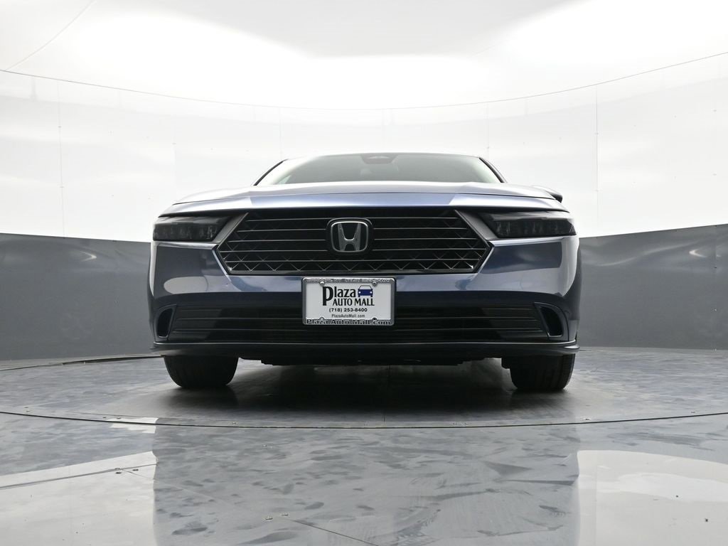 Certified 2023 Honda Accord EX image 27