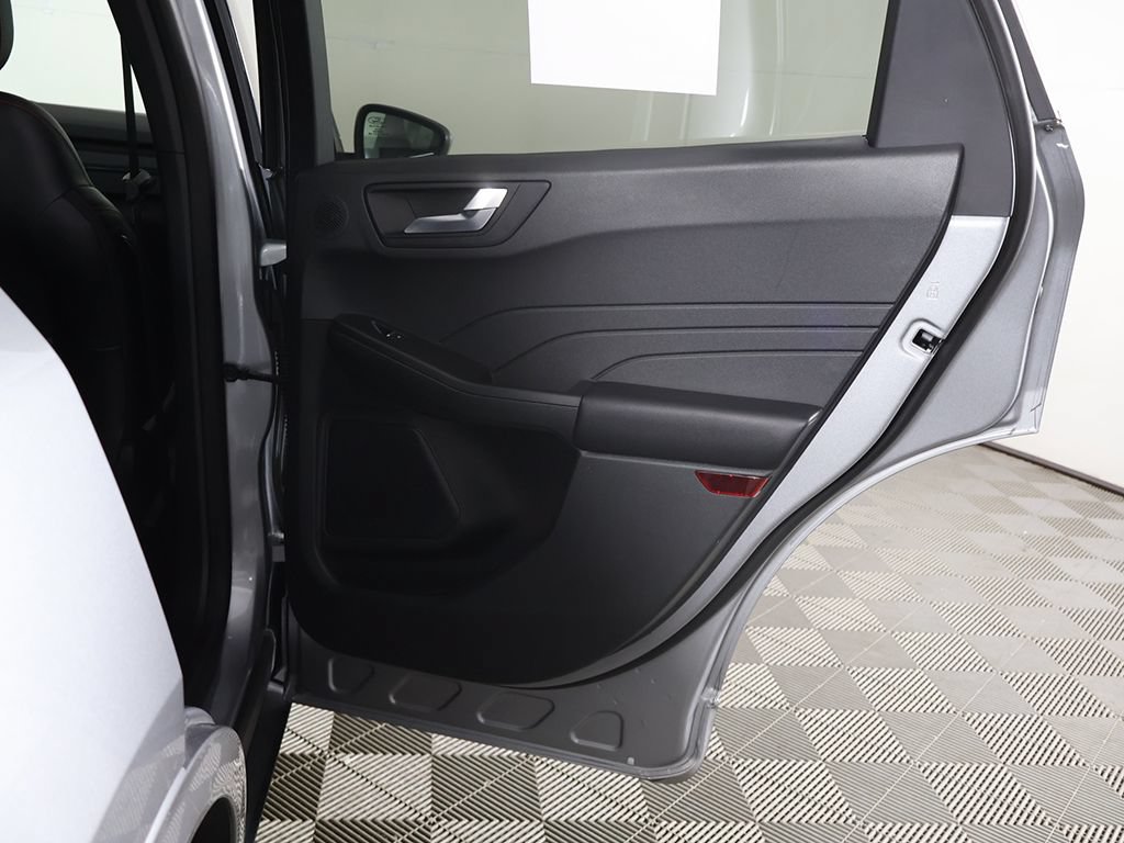 Used 2023 Ford Escape ST-Line Elite w/ Premium Technology Package AWD/4WD image 25