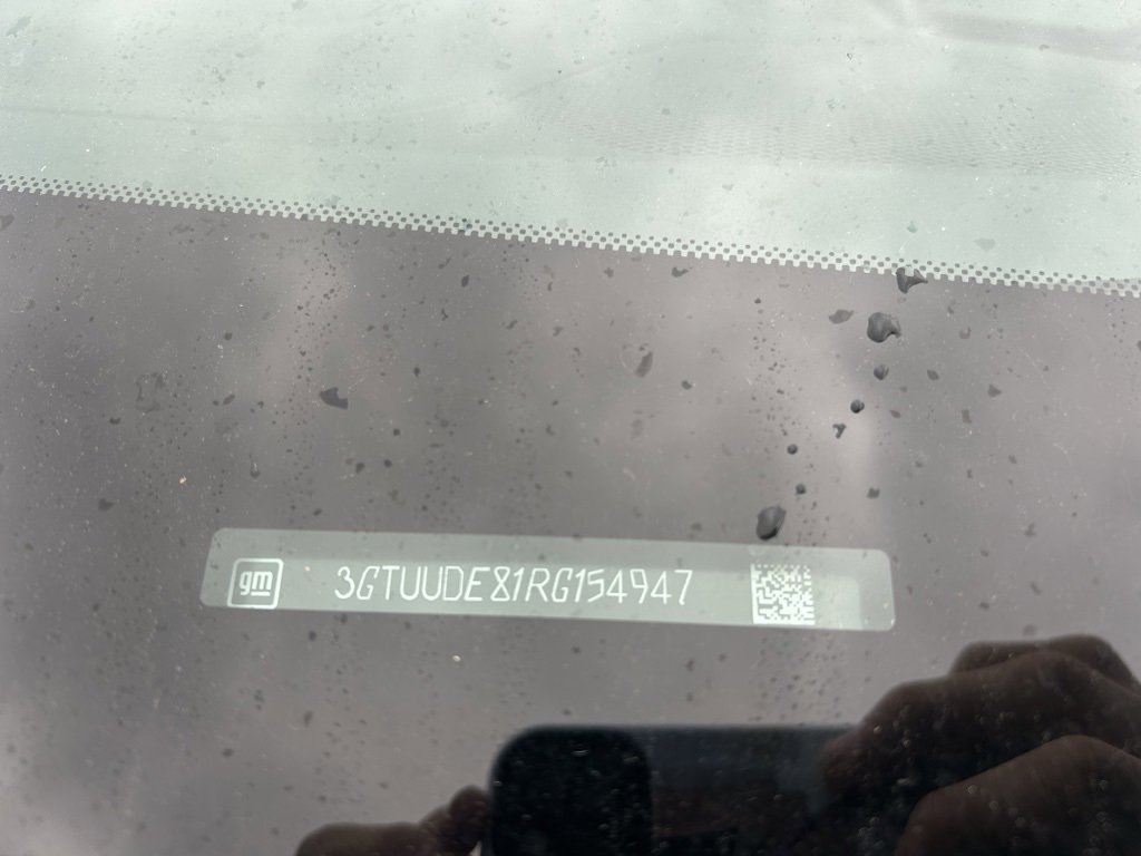 Used 2024 GMC Sierra 1500 SLT w/ X31 Off-Road Package image 12