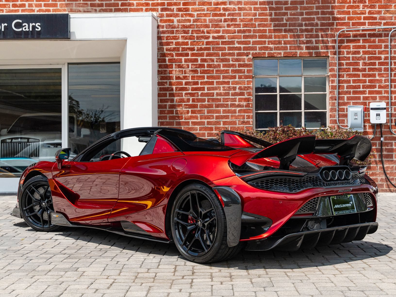 Used 2022 McLaren 765LT RWD image 13