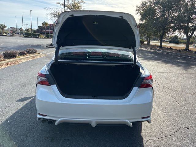 Used 2021 Toyota Camry XSE image 18
