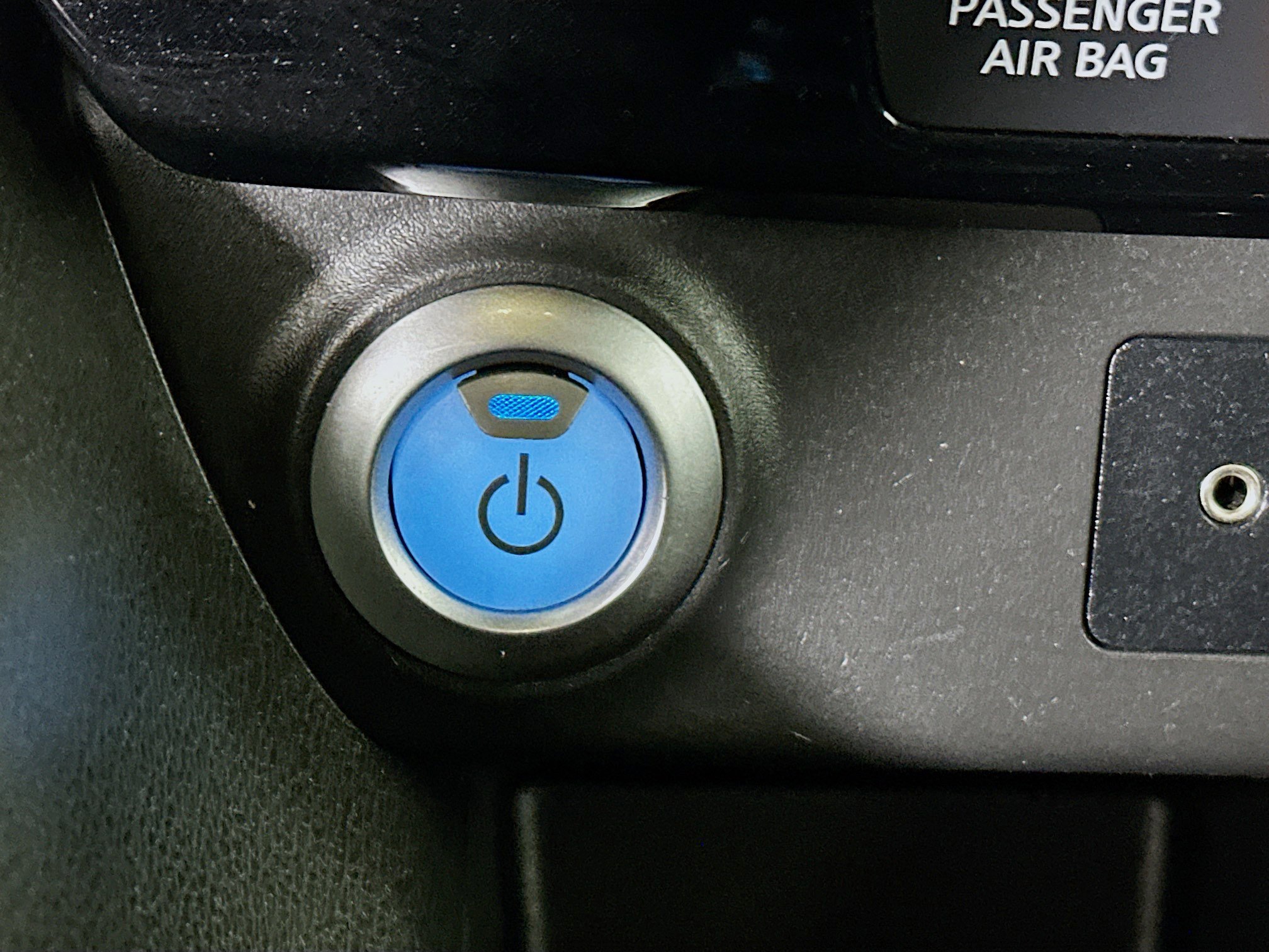 Used 2019 Nissan Leaf SV w/ Protection Package image 20