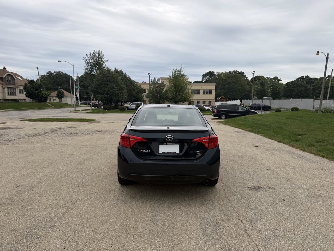Used 2019 Toyota Corolla SE FWD image 6