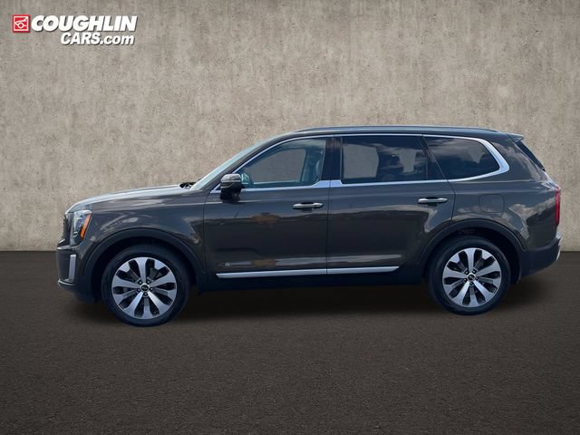 Used 2020 Kia Telluride S FWD image 4