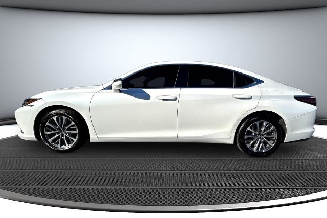 Used 2023 Lexus ES 350 w/ Accessory Package (Z2) FWD image 8