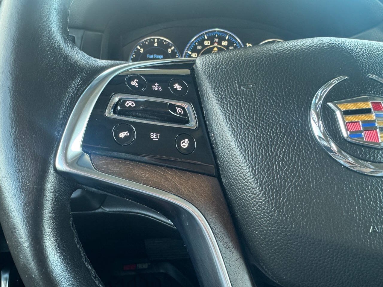 Used 2015 Cadillac Escalade ESV Luxury AWD/4WD image 20