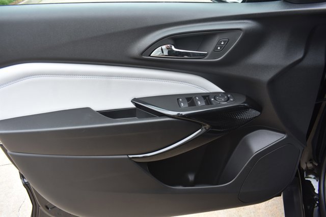 New 2026 Chevrolet Trax LT w/ LT Convenience Package image 12