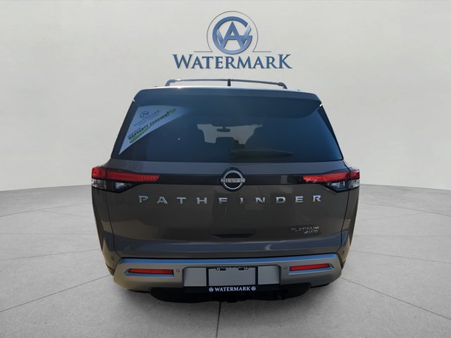 Certified 2025 Nissan Pathfinder Platinum w/ Cargo Package AWD/4WD image 4