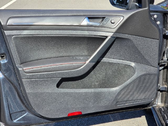 Used 2021 Volkswagen GTI SE FWD image 19