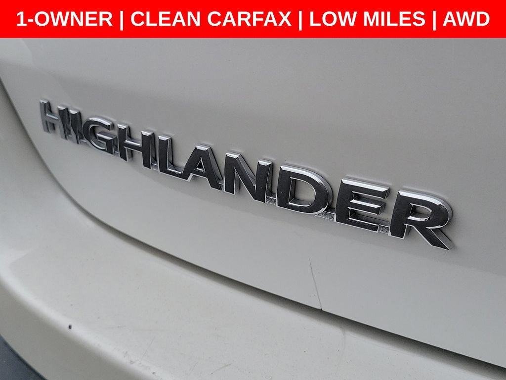 Used 2017 Toyota Highlander Limited w/ Carpet Mat Package AWD/4WD image 11