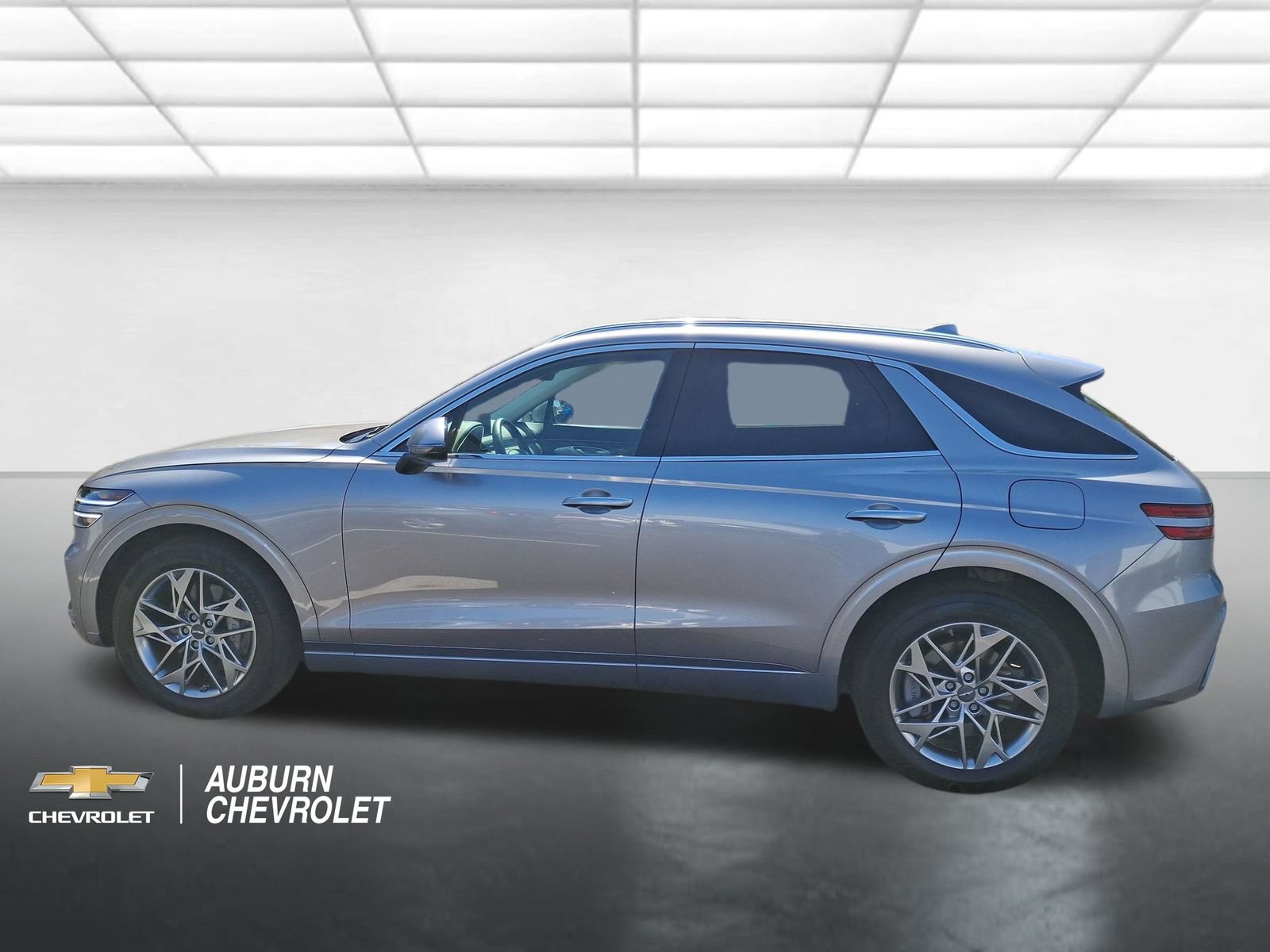 Used 2025 Genesis GV70 2.5T AWD/4WD image 6
