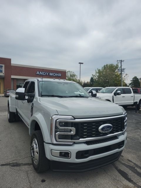 New 2026 Ford F450 Platinum image 1