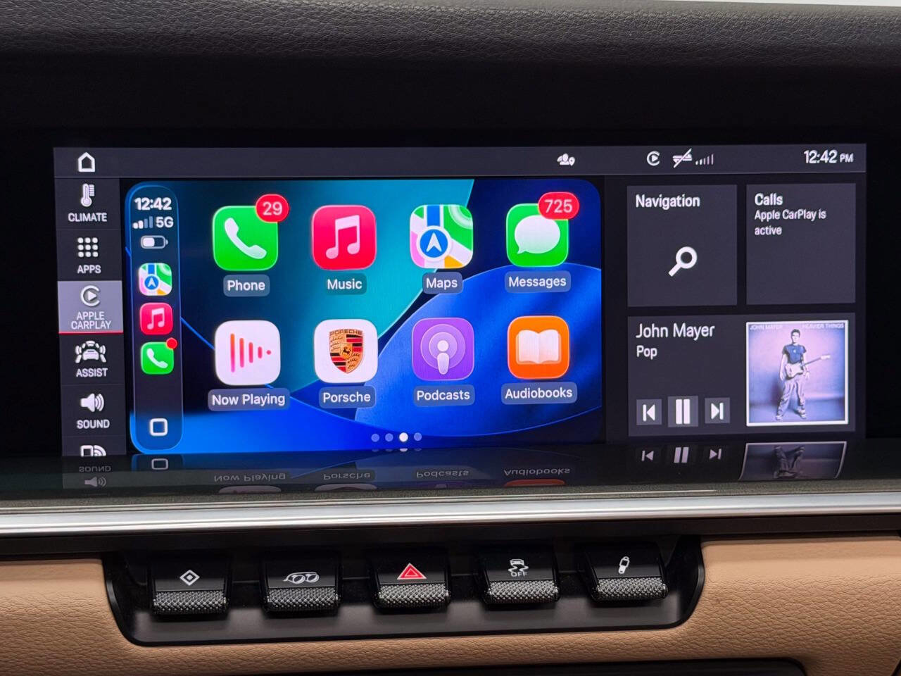 Used 2021 Porsche 911 image 82