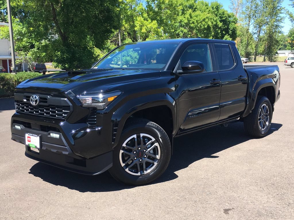 Used 2024 Toyota Tacoma TRD Sport AWD/4WD image 1