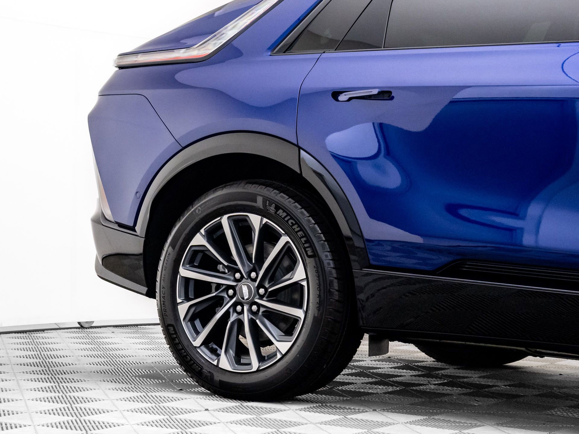 New 2026 Cadillac Lyriq Sport image 29