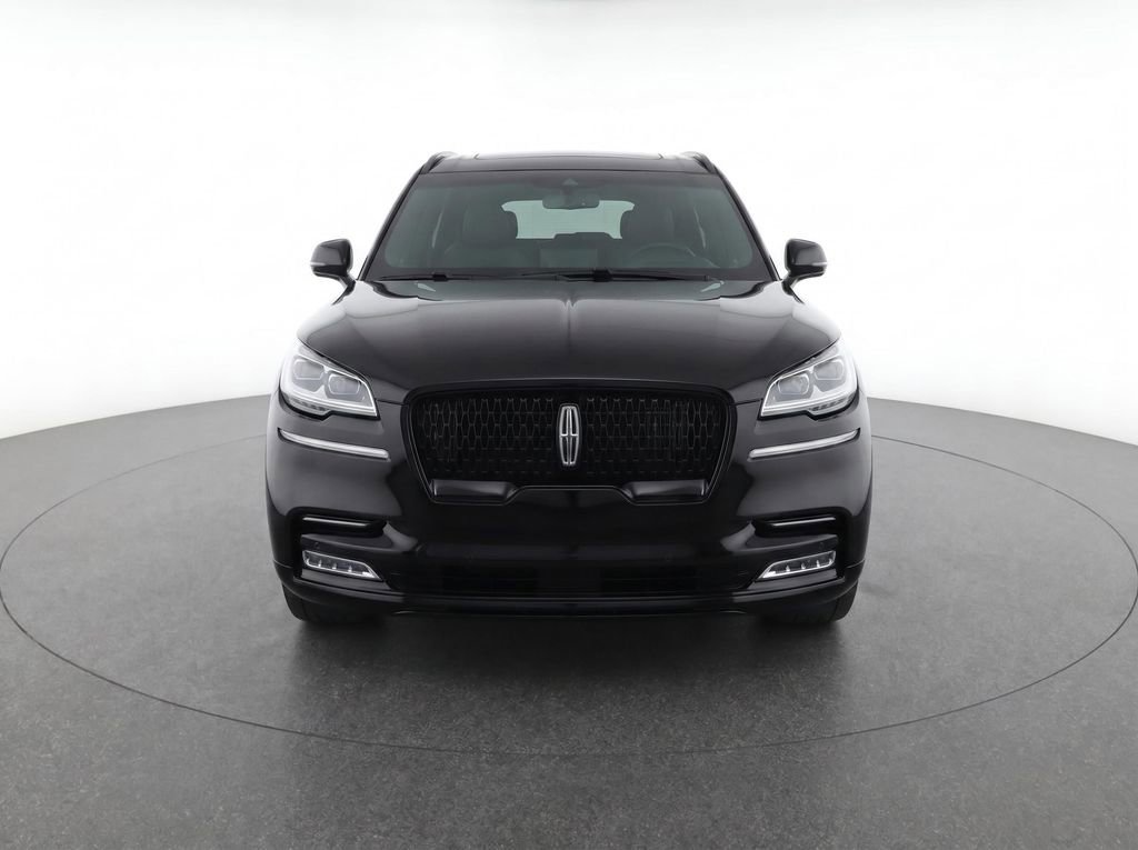 Used 2023 Lincoln Aviator Reserve w/ Equipment Group 201A AWD/4WD image 2