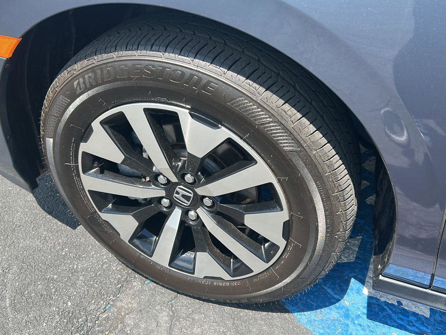 Used 2026 Honda Odyssey EX-L image 3