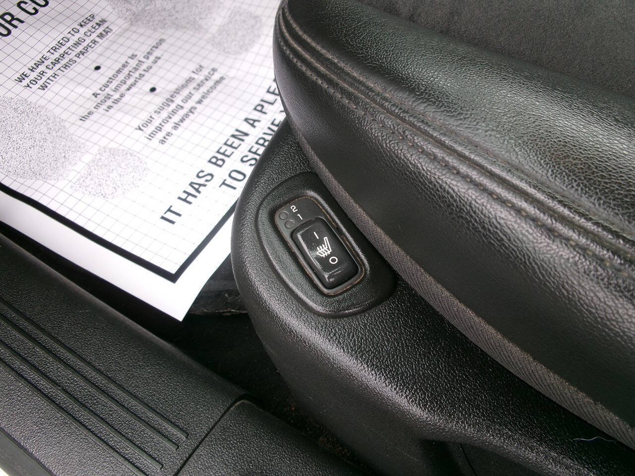 Used 2009 Chevrolet Malibu LT FWD image 23