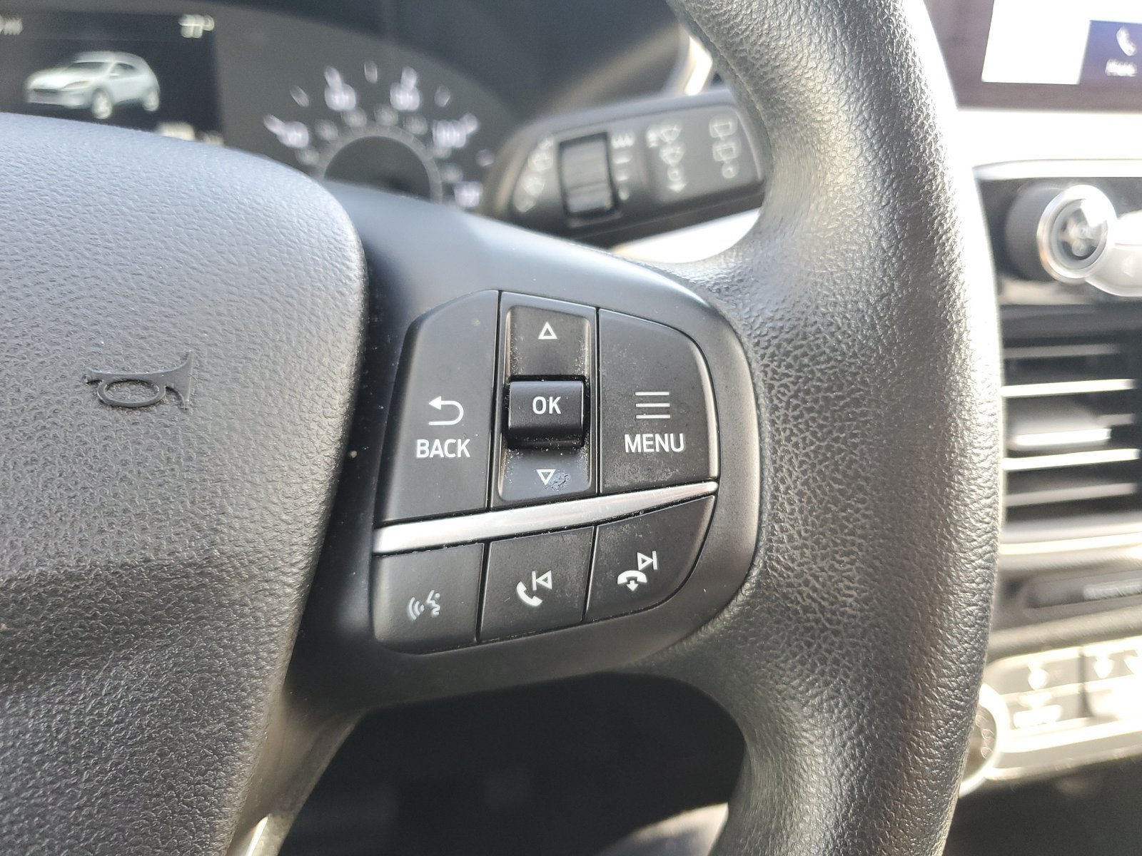 Used 2022 Ford Escape SE FWD image 21
