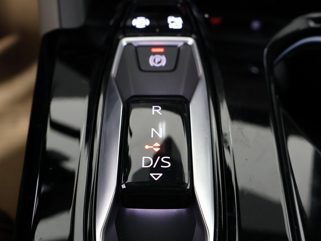New 2025 Audi Q5 Prestige image 3