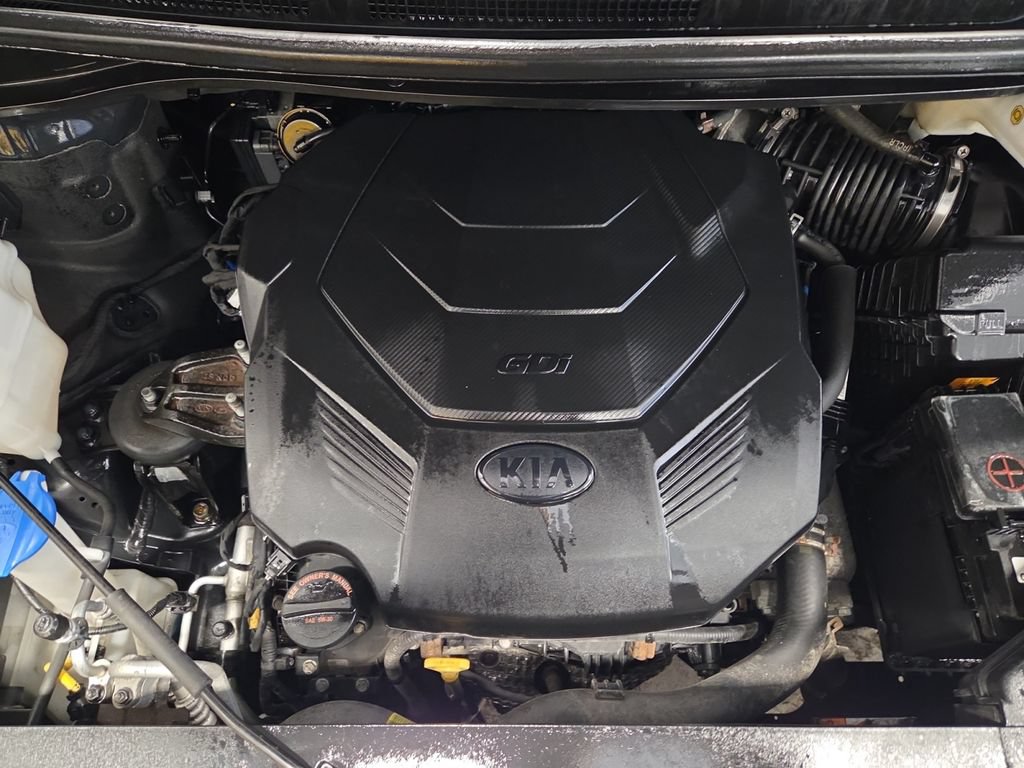 Used 2021 Kia Sedona SX FWD image 32
