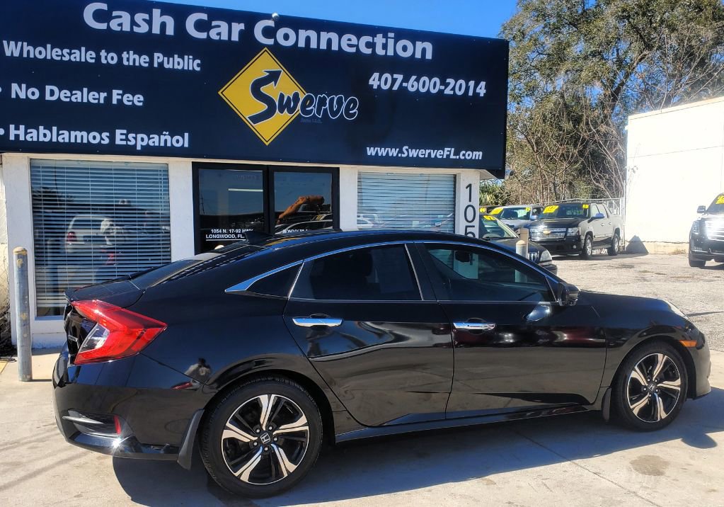 Used 2018 Honda Civic Touring image 7