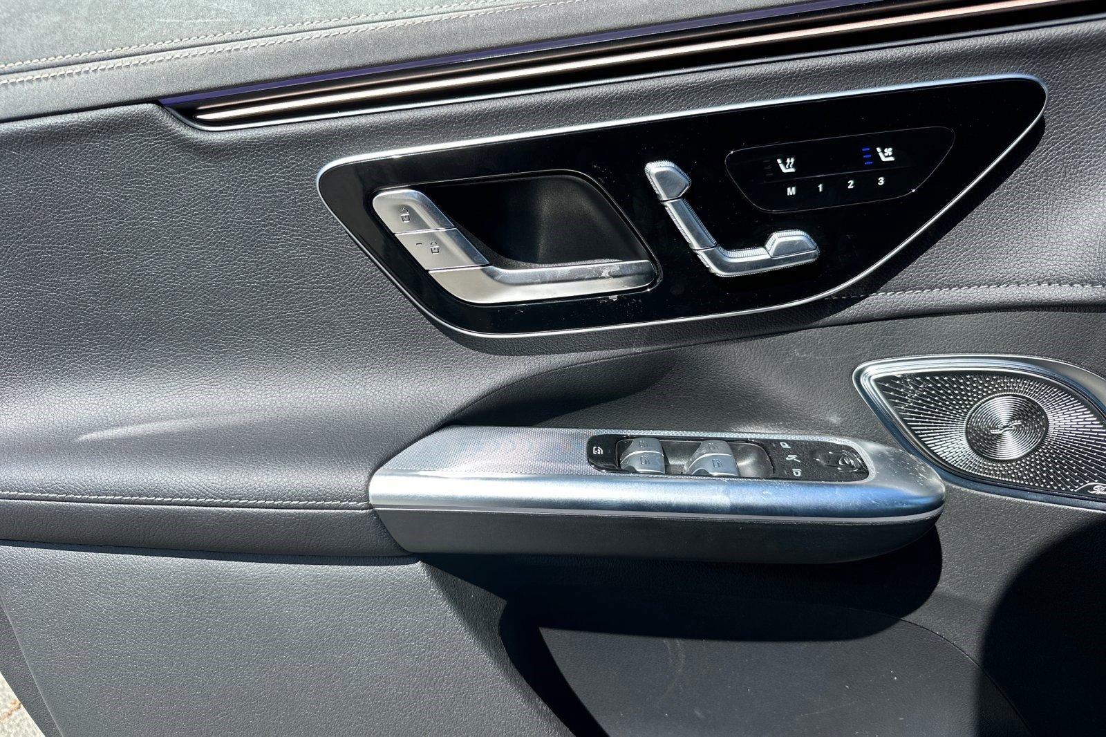 New 2025 Mercedes-Benz EQE 350+ 4MATIC SUV image 7