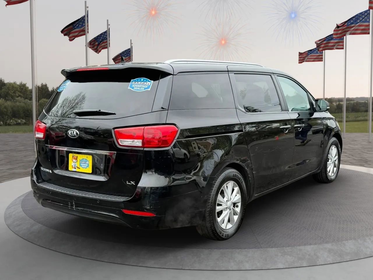 Used 2017 Kia Sedona LX w/ LX Essentials Premium Package FWD image 7