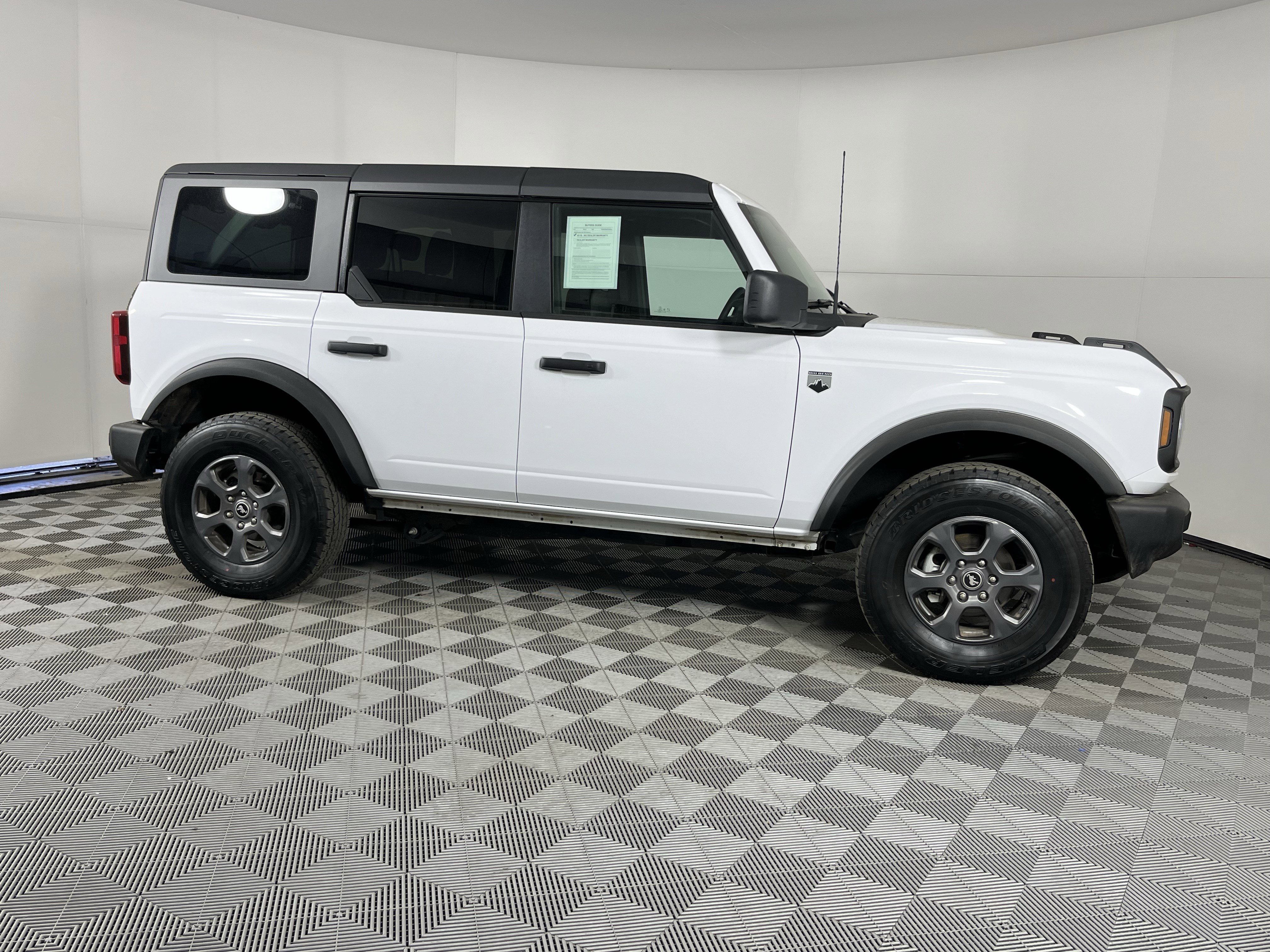 Used 2025 Ford Bronco Big Bend image 6