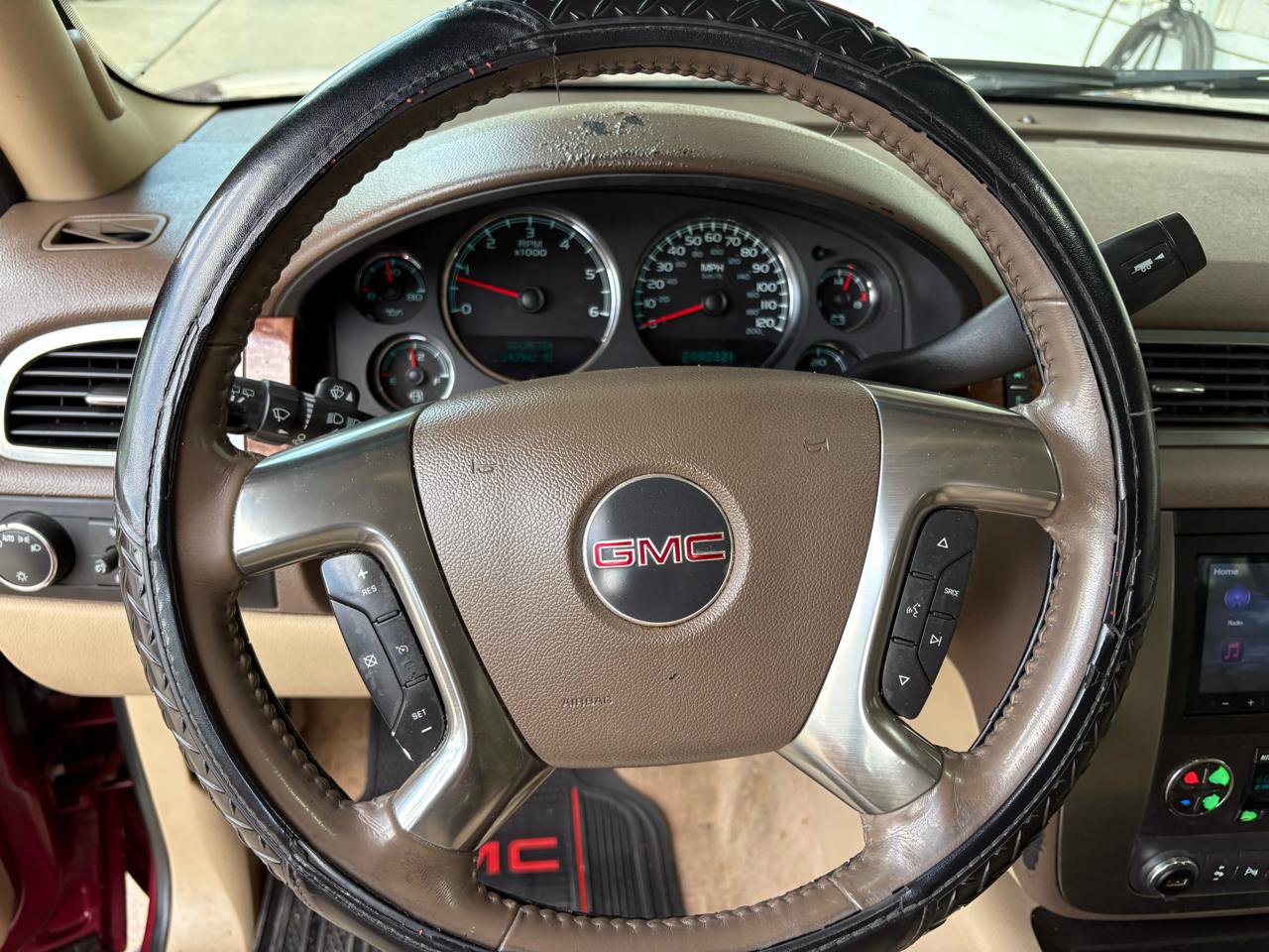 Used 2007 GMC Yukon SLT w/ SLT Preferred Equipment Group AWD/4WD image 20