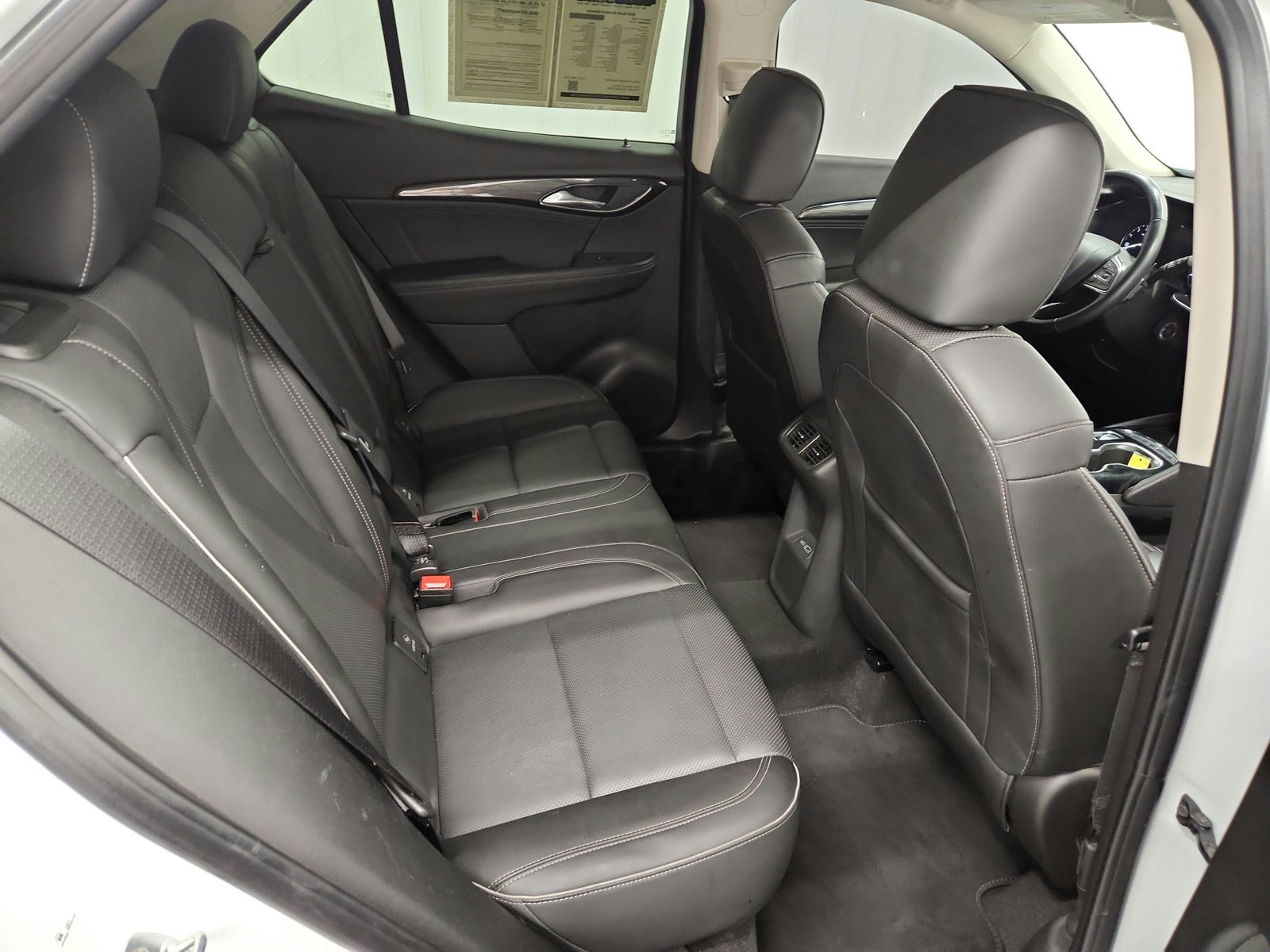 Used 2023 Buick Envision Essence FWD image 31