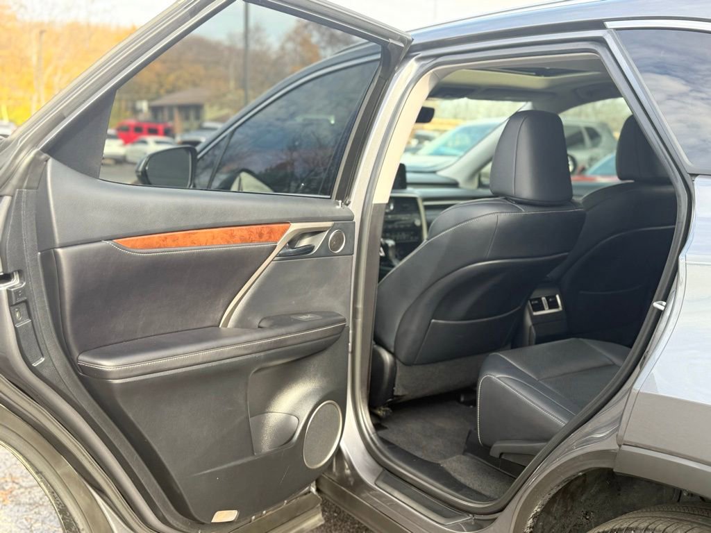 Used 2020 Lexus RX 350L FWD w/ Premium Package image 20