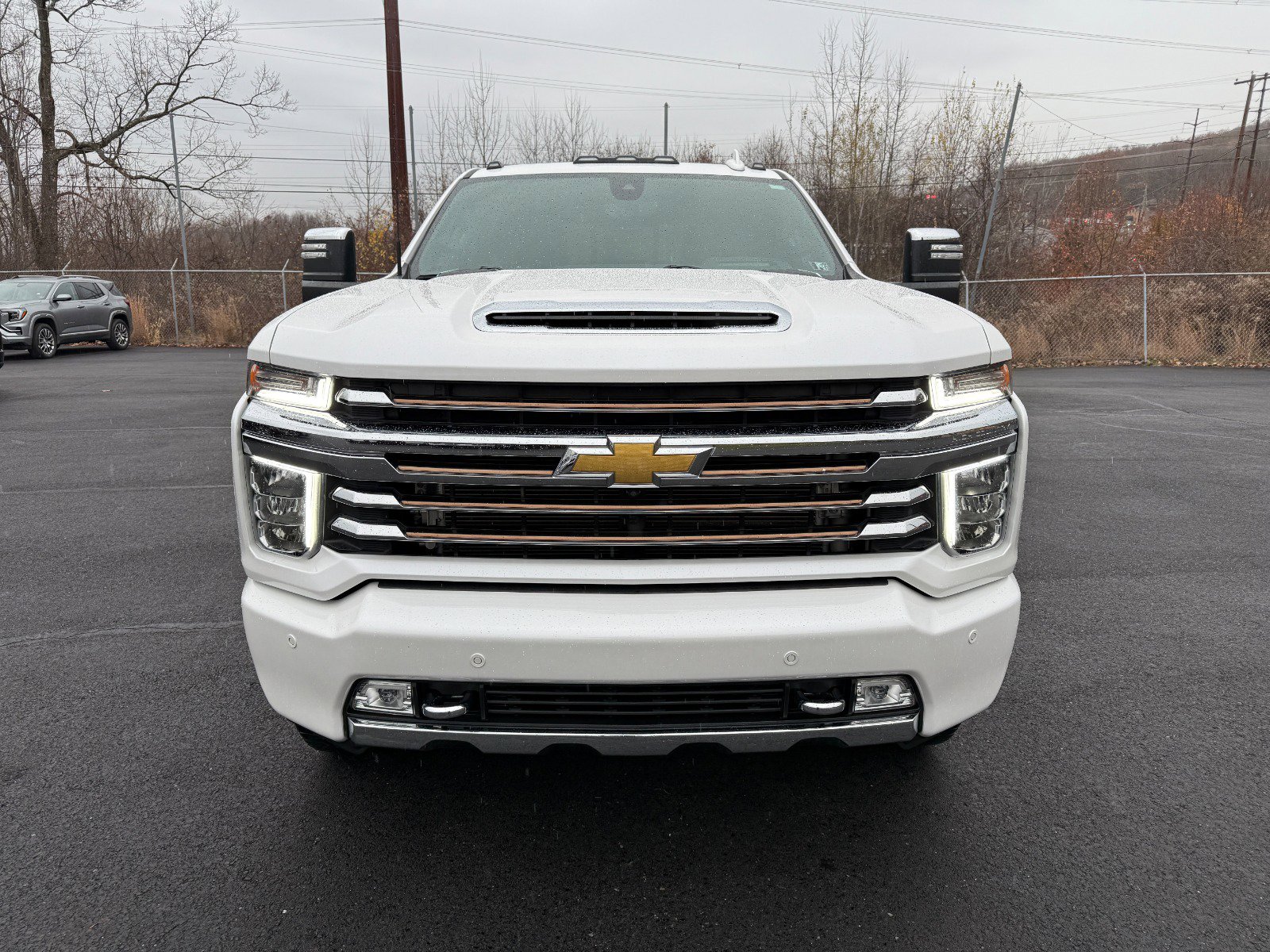 Used 2022 Chevrolet Silverado 2500 High Country w/ Z71 Off-Road Package image 8