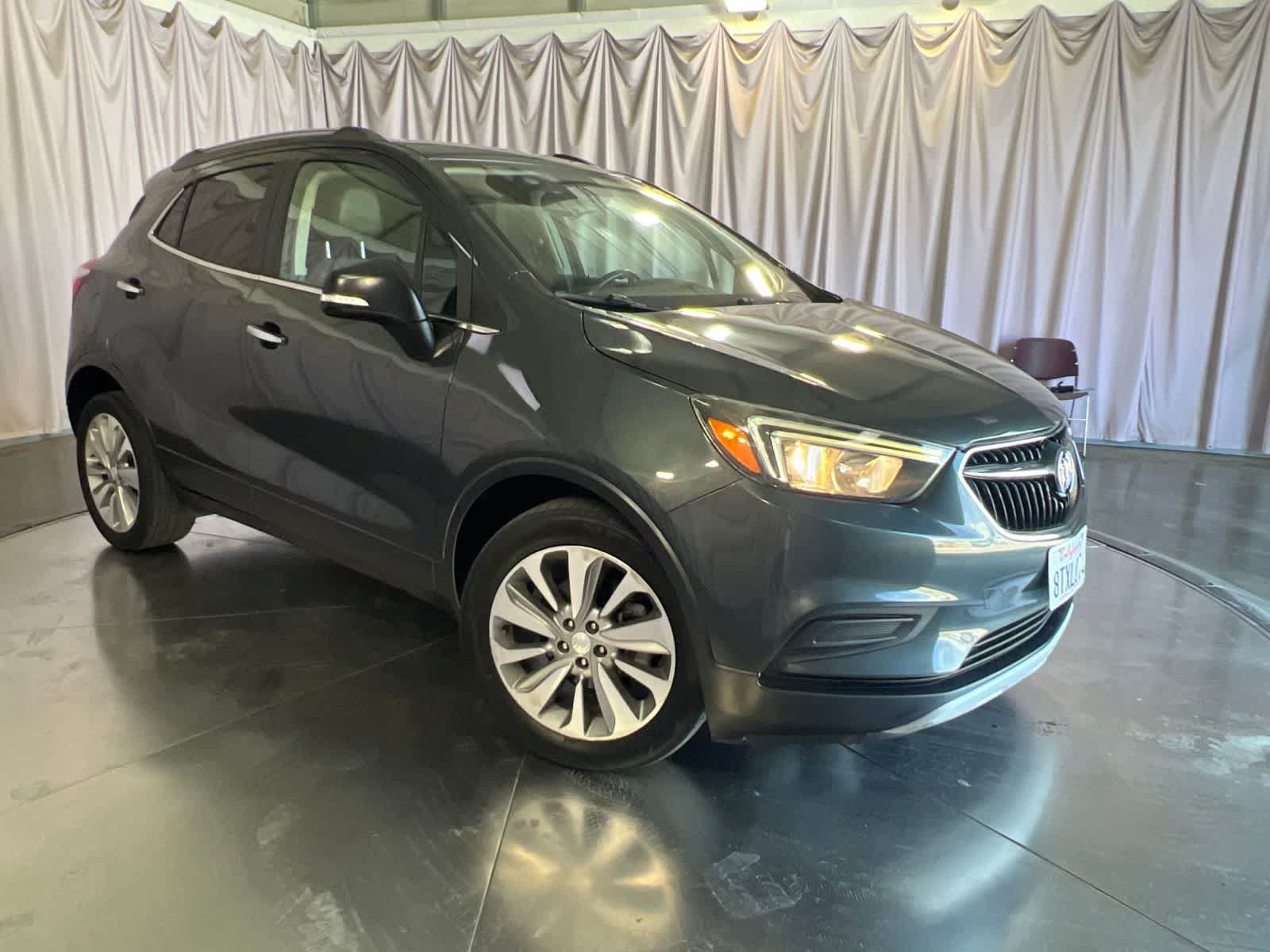 Used 2018 Buick Encore Preferred FWD image 3